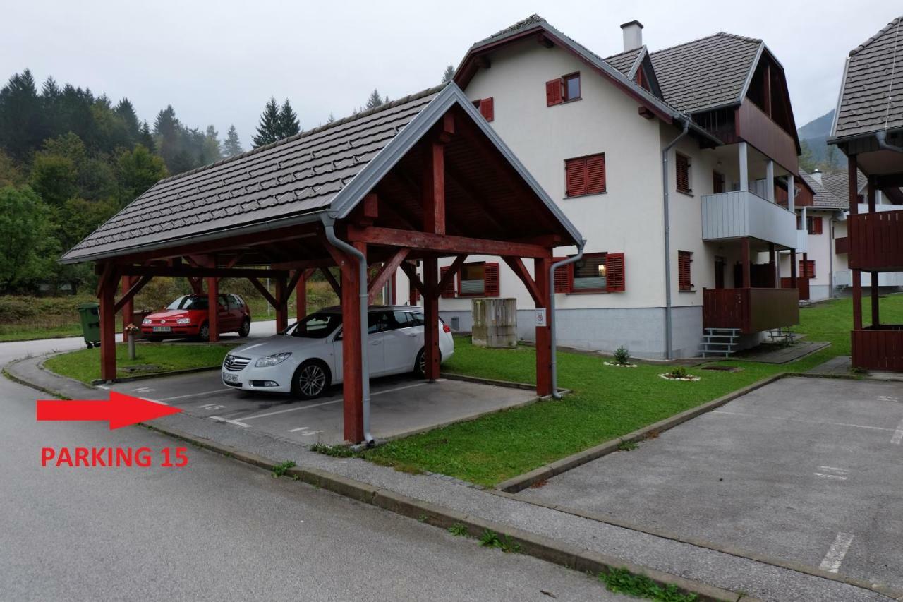 Apartma Neva Бохин Екстериор снимка